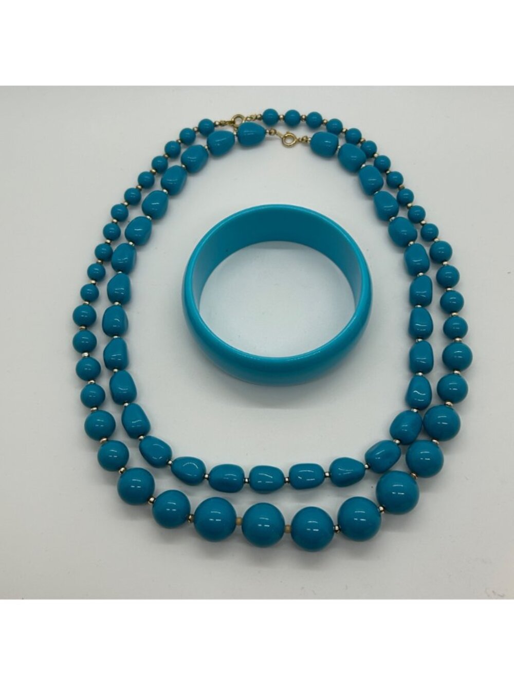 Vintage Turquoise Acrylic Set 2 Necklaces Bangle Bracelet Chunky Bead Statement - Picture 4 of 13